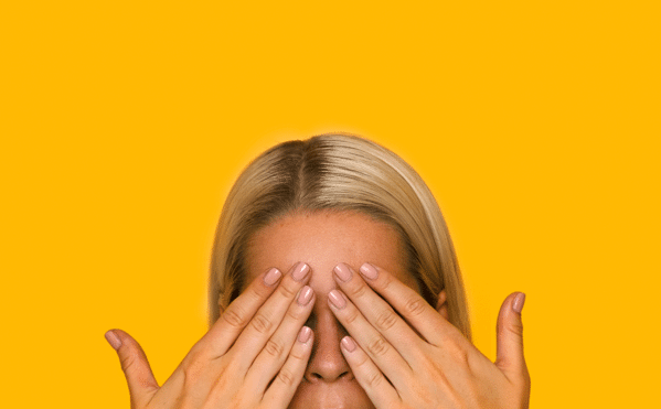 CLARUS Oxana covering eyes with hands